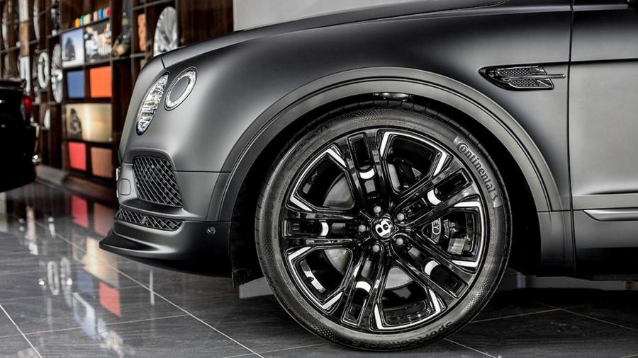Колеса Bentley Bentayga Le Mans Edition by Project Kahn 2017 года  (фото 7 из 9)